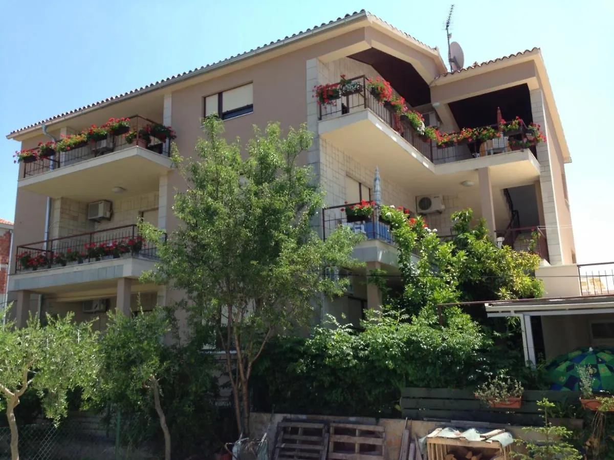 Guest house Room In Sukosan With Balcony, Air Conditioning, Wifi 5188-8